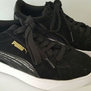 Puma sneakers
